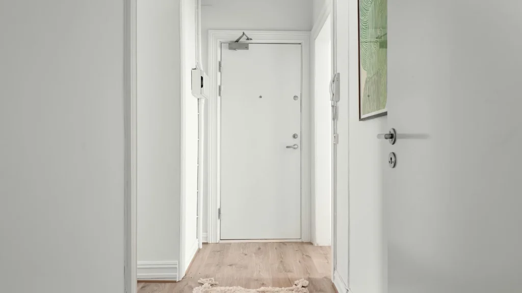 3 BHK Builder Floors in Sainik Colony
